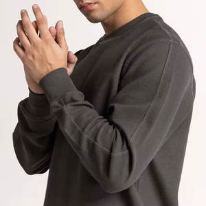 เสื้อสเวตเชิ้ตผู้ชายลายพิมพ์ดิจิทัลสีพื้น ผ้าถักนุ่ม สวมใส่สบาย  รับสกรีนโลโก้  ทรงลำลอง - Product Image 6