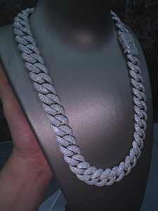 Collier chaîne cubaine glacée noir et argent avec moissanite VVS certifiée IGI, sertie à griffes, tendance, best-seller, style hip-hop, bling, luxe - Product Image 2