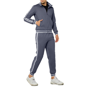 <span class=keywords><strong>Tuta</strong></span> sportiva da uomo grigia a righe con colletto alto, giacca con zip e <span class=keywords><strong>pantaloni</strong></span> della <span class=keywords><strong>tuta</strong></span>, completo sportivo due pezzi - Product Image 1