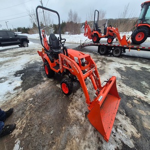 Mini Tractor Kubota Usado de Alta Calidad con Cortadora de Césped Incorporada y Componentes de Rodamientos de Motor en Venta - Product Image 6