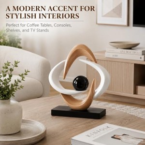 Sculpture géométrique minimaliste en bois de bambou doré Aqdus Saleem |   Art moderne artisanal |   Plateau de table écologique et durable 28x10x8 cm - Product Image 2