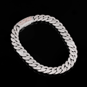Pulsera de Cadena de Plata de Ley 925 Sólida con Diamantes, Diseño de Palabra 'Love' Micro Pavé, Estilo Hiphop, Joyería de Aleación - Product Image 1