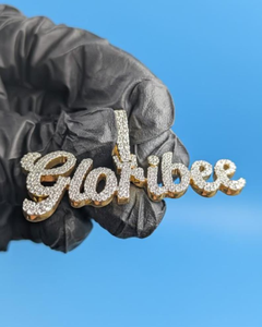Colgante Unisex de Lujo Gloribee con Letras y Nombres, Plata 925, Chapado en Oro de 18K, Moissanita Redonda de Corte Brillante, Estilo Hip Hop - Product Image 1