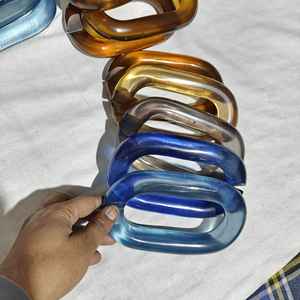 Cadenas de resina personalizables para pared, de gran tamaño y colores claros, disponibles en varios colores. - Product Image 1