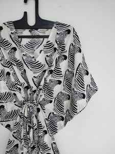 Vestido Kaftán de Algodón Hecho a Mano en India, Estampado de Cebra, Traje de Playa, Corte Holgado, Estilo Boho, Ropa de Verano para Mujer - Product Image 5