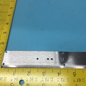 LAM 714-011170-001 BRACKET, MNTG, PHOTOSNSR, <b>GAP</b> - Trusted Global Legacy Semiconductor Equipment and Parts at - Product Image 3
