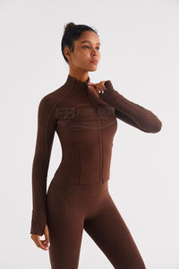 Ensemble 2 pièces pour femme : Haut côtelé sans manches à cordon de serrage et veste de sport ajustée, respirant, imprimé, pour fitness en extérieur et yoga - Product Image 3