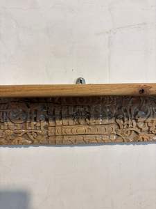 Étagère murale en bois artisanale avec sculpture florale |   Étagère murale multifonctionnelle rustique vintage pour salle de bain et salon - Product Image 4