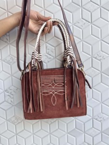 Nouveau Sac Fourre-tout Bohème 2026 en Cuir Cousu à la Main avec Franges et Pompons, Sac à Main Bohème Multi-usages en Cuir pour Femme - Product Image 3