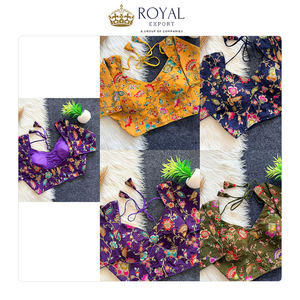 Fournisseur indien vendant des blouses en soie pure de qualité supérieure, entièrement cousues, avec de magnifiques broderies florales, col en V, en vente - Product Image 6