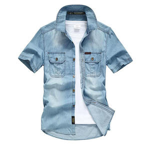 เสื้อเชิ้ตเดนิมสีน้ำเงิน ขายส่ง แขนสั้น ผ้าฝ้าย ติดกระดุม สไตล์ลำลอง เสื้อผ้าสตรีทแวร์สำหรับฤดูใบไม้ร่วง ทรงหลวม เสื้อเชิ้ตยีนส์ - Product Image 4