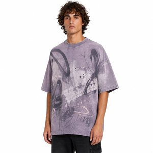 Camiseta Oversize con Hombros Caídos y Efecto Desgastado, con Acabado Premium Lavado para un Look Casual y Cómodo para el Día a Día - Product Image 1