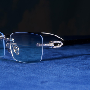 Gafas de Sol de Moda Sin Montura 2024, Montura Cuadrada Plateada con Moissanita, Protección UV400, Lentes Degradadas, Unisex, Caja con Logotipo Personalizado - Product Image 3