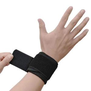 Muñequeras Unisex de Alta Calidad en Neopreno y Piel de Cabra para Levantamiento de Pesas, con Logotipo Personalizado, Transpirables, Soporte para Muñeca, Seguridad en el Gimnasio - Product Image 3