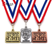 Médailles scolaires personnalisées en émail souple pour les sports d'échecs, de baseball, de course à pied, médailles de récompense en métal avec ruban, or, argent, bronze