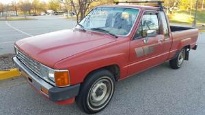 Best Selling Old Model <b>Classic</b> Used 1985 Deluxe Extended Cab Pickup Truck <b>Toy</b> ota READY TO SHIP TODAY - Product Image 3