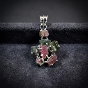 Colgante de Turmalina Natural en Plata de Ley 925, Hecho a Mano, con Piedra Preciosa en Bruto, Joyería Multicolor, Collar Boho - Product Image 5