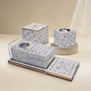Brûleur à Bakhoor en bois avec incrustation MOP de qualité supérieure et dôme en acrylique transparent, ensemble de porte-encens arabe de luxe pour Oud, festivals - Product Image 3