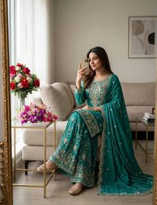 Emerald Green Chiffon Salwar Kameez With Embroidered Dupatta Traditional Women's <b>Wedding</b> Wear India Pakistan - Product Image 4