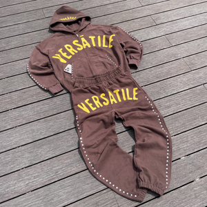 Conjunto de Sudadera con Capucha Ligera de Algodón Personalizada OEM, Ecológica, con Estampado de Diamantes de Imitación, Sudadera con Cierre y Pantalones Holgados con Cordón - Product Image 1