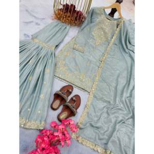 Top de fête 2XL de créateur et ensemble Dupatta Plazzo élégant avec de beaux embellissements - Product Image 3