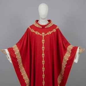 Casulla Roja Sólida Bordada para Sacerdote Católico, Túnica Litúrgica de Manga Larga con Frente para Ceremonias Religiosas, Primavera, Verano, Invierno - Product Image 2