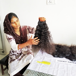 ผมต่อแบบเป็นลอนสีดำธรรมชาติไม่ผ่านกรรมวิธีผมชาวอินเดียแบบไม่ผ่านกระบวนการ - Product Image 1