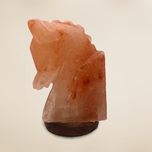Lámpara de Sal Ecológica Hecha a Mano con Forma de Caballo, Color Rosa, Infunde Positividad, Ayuda a Dormir, Aumenta la Energía, Desodorante Natural - Product Image 4