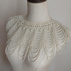 Collier de perles de verre, couleur blanche éclatante, idéal pour les fêtes, artisanat, mode, très demandé, vendu à prix avantageux - Product Image 1