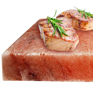 Plaques de cuisson en sel de l'Himalaya naturel raffiné, forme naturelle, écologiques, sculptées, pour barbecue, avec support et plateau, service OEM, vente en gros - Product Image 2