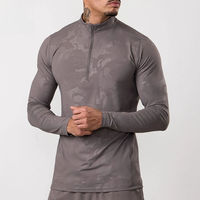 Conjunto de Sudadera con Capucha de Compresión para Hombre, Manga Larga, Cierre de Cremallera 1/4, y Pantalones Cortos para Entrenamiento y Fitness