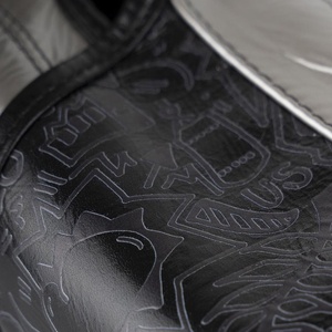 ถุงมือชกมวย RTS ราคาขายส่ง คุณภาพพรีเมียม Cleto Reye สำหรับฝึกซ้อมและแข่งขัน ทำจากหนังวัวแท้ 100% - Product Image 6
