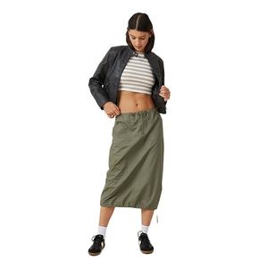 เสื้อครอปท็อปผู้หญิง คอโอ แขนสั้น ผ้าฝ้ายน้ำหนักเบา ทรงเข้ารูป ยืดหยุ่นได้ ดีไซน์สวย ขายส่งแบบ OEM - Product Image 2