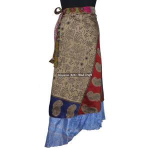 Falda Larga de Seda Mágica de Doble Capa Estilo Rajasthani, Falda Larga Reversible de Seda Mágica de 2 Capas, Ropa de Playa, Seda Vintage - Product Image 6
