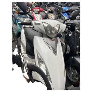 Scooters d'occasion Kymco Yamaha 100cc-150cc, modèles taïwanais, motos d'occasion - Product Image 1