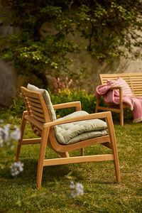 Modern Solid <b>Teak</b> Outdoor Lounge <b>Chair</b> - Product Image 2
