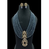 Magnifique ensemble collier et boucles d'oreilles en laiton plaqué or de qualité supérieure avec moissanite classique, cadeau de fiançailles pour femme, idéal pour les fêtes et mariages