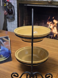Étagère de rangement vintage à 2 niveaux en métal noir, faite à la main, pour organiser les vaisselle et les bols de cuisine, support de haute qualité - Product Image 3