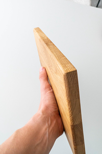 Planche à découper en bois massif rectangulaire avec poignée, bois naturel durable, épaisseur 1,5 cm, passe au lave-vaisselle, planche à découper de cuisine - Product Image 3