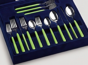 Ensemble de couverts modernes avec manches vert pomme en acier inoxydable, compatibles lave-vaisselle, pour la mise en place de la table - Product Image 6