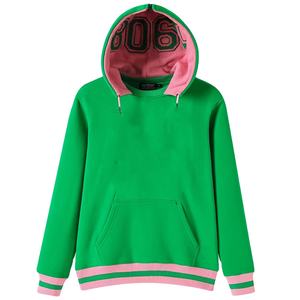 Sweat-shirt en chenille vert imprimé hiver durable AKA 1908, bande rose respirante, bord côtelé doré, poche kangourou - Product Image 1