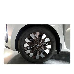 Hyundai Staria 4WD Campervan, Diciembre 2023, 14,409 km, Diésel, Caja de Cambios Automática, Asientos de Cuero, Cámara Trasera - Product Image 5