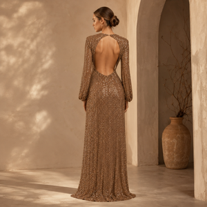 Robe de soirée de luxe pour femmes en sequins dorés |   Robe de soirée longue à col en V profond et manches longues |   Robe de soirée élégante pour invitées de mariage ou de bal - Product Image 3