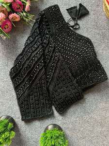 Blusa de Seda con Perlas Hechas a Mano por Diseñadores, para Novias y Fiestas, Lista para Usar - Product Image 4