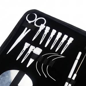 Kit de Herramientas para Extensiones de Cabello, Alicates Metálicos, Peine, Tijeras, Clips con Estuche Negro con Cierre - Product Image 5