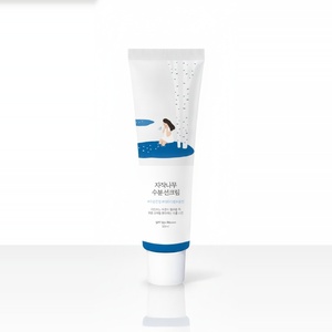 Masque facial hydratant en feuille de bouleau ronde à la niacinamide 25ml (10 unités) Soin coréen OEM - Product Image 1