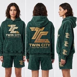 ชุดเซ็ตเสื้อฮู้ดดี้ผ้าฟลีซหนานุ่มและกางเกงขาสั้นเข้าชุด สไตล์สตรีทแวร์แบบยูนิเซ็กซ์ ผลิตตามสั่ง (OEM) พร้อมลายกราฟิกที่แขนเสื้อ - Product Image 5