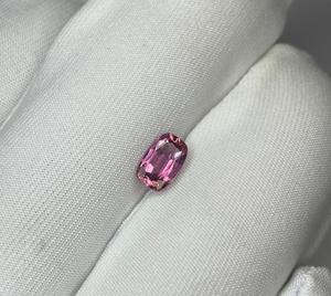 Zafiro rosa natural suelto, sin tratamiento térmico, zafiro rosa púrpura, corte cojín. - Product Image 1