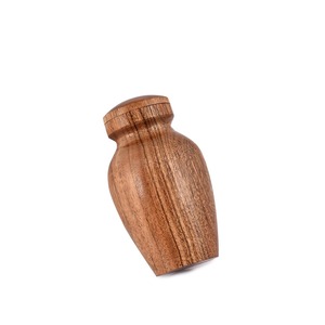 Urne funéraire carrée en bois naturel, design Art Déco, finition polie, durable, pour créations anciennes - Product Image 5