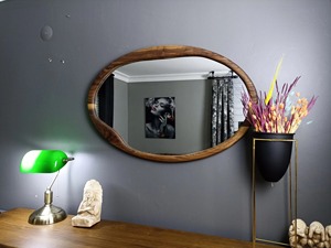Miroir mural en bois de noyer noir, miroir mural en bois foncé de qualité supérieure pour la décoration de bureaux de direction, accessoire de miroir suspendu en gros - Product Image 5